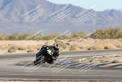 media/Dec-06-2025-CVMA (Sat) [[4a896cc04c]]/Race 8- Formula 40 MW and LW/